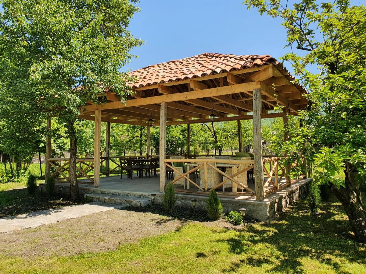 Nazy'S Guest House Joqolo Exterior foto